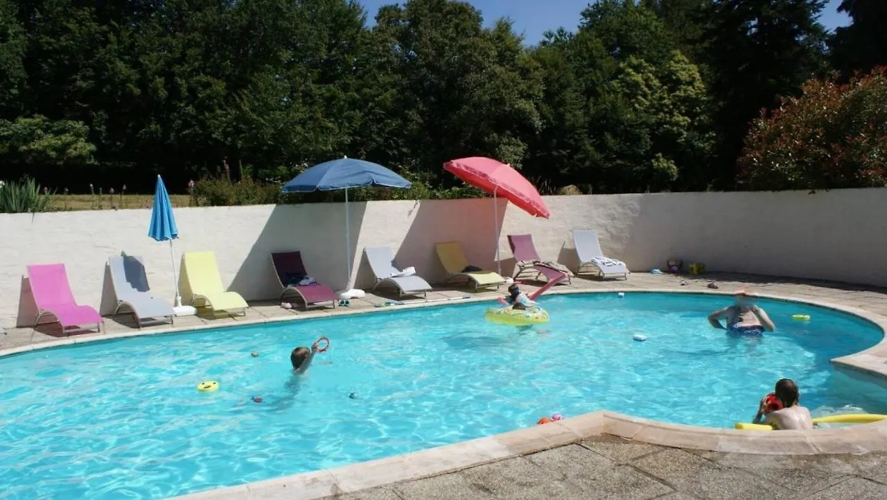 Holiday home Cristal - Gites De Kerlividic Ploerdut